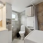 2 Bedroom Cozy In Vakantiehuis