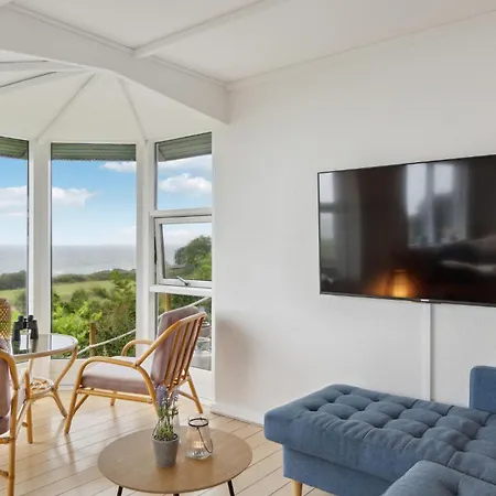 בית נופש 2 Bedroom Cozy In ניבורג