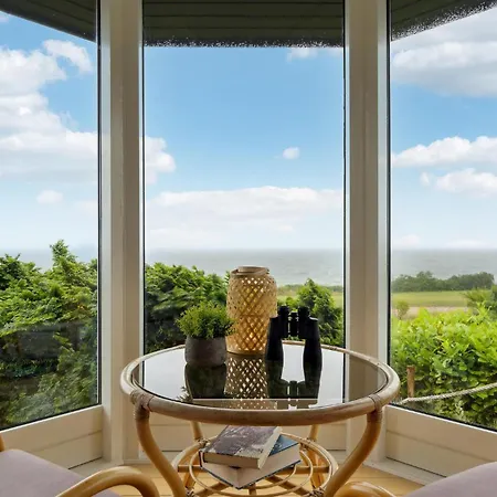 2 Bedroom Cozy In * ניבורג